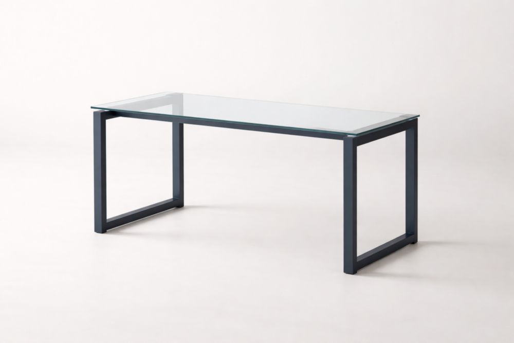 Table rectangulaire en verre trempé translucide avec pieds en acier noir