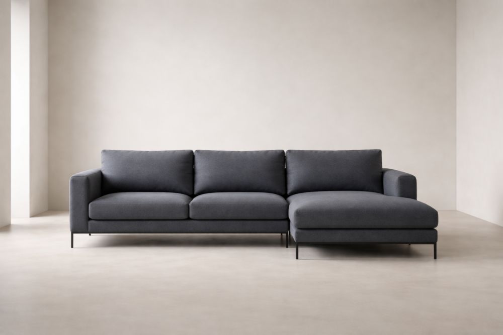 Divano angolare in tessuto poliestere grigio con chaise longue destra