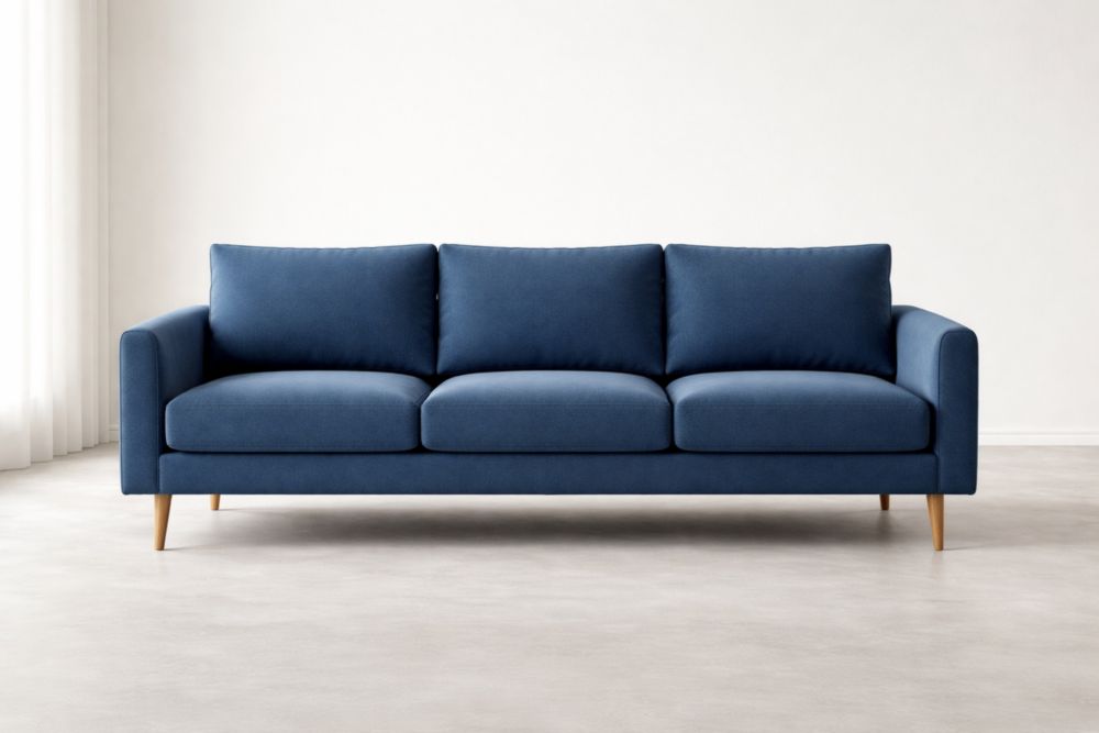 Divano a tre posti in tessuto blu con gambe in legno