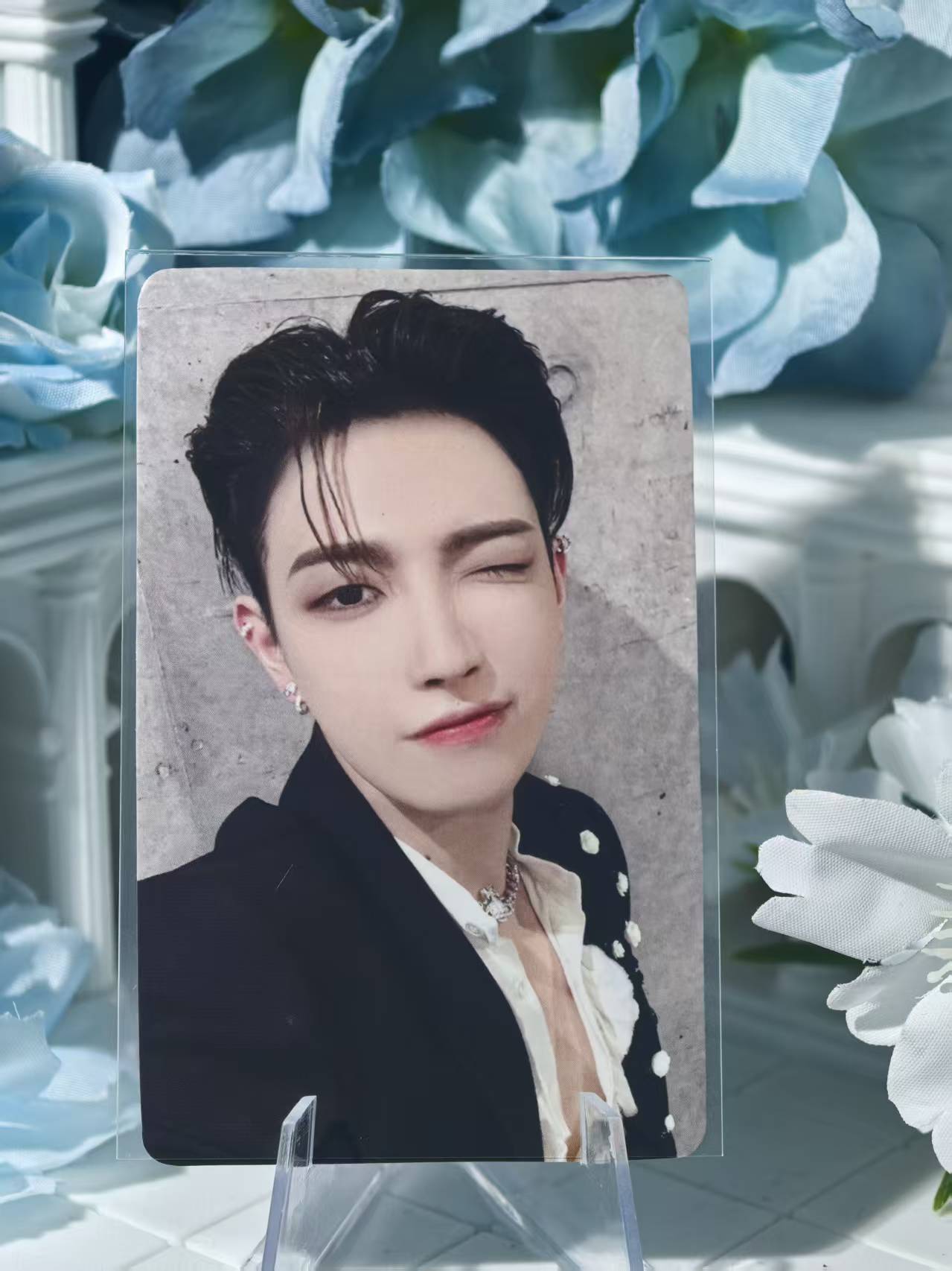 ATEEZ - Hongjoong Official Poca