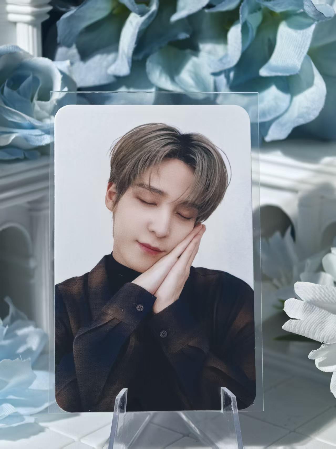 ATEEZ - Yunho Official Poca