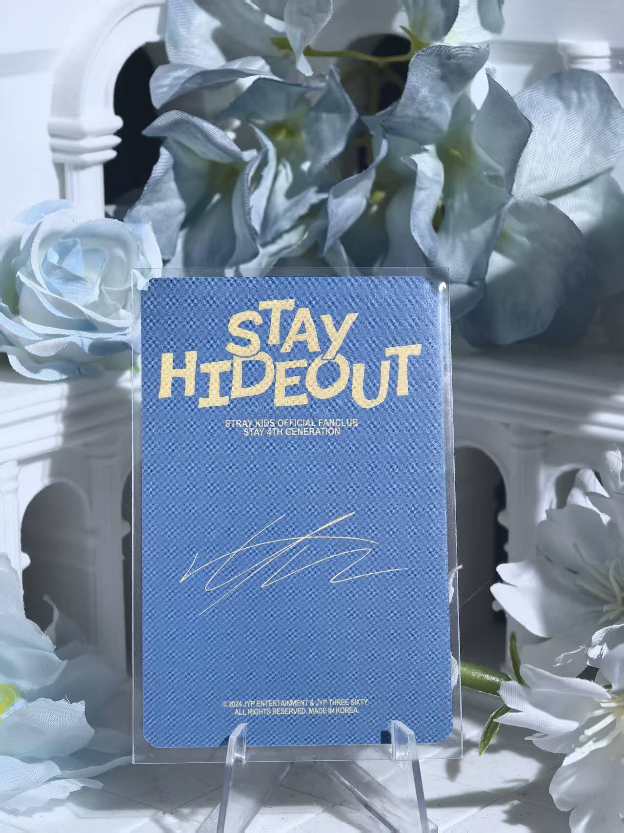 Straykids - LeeKnow Official Poca