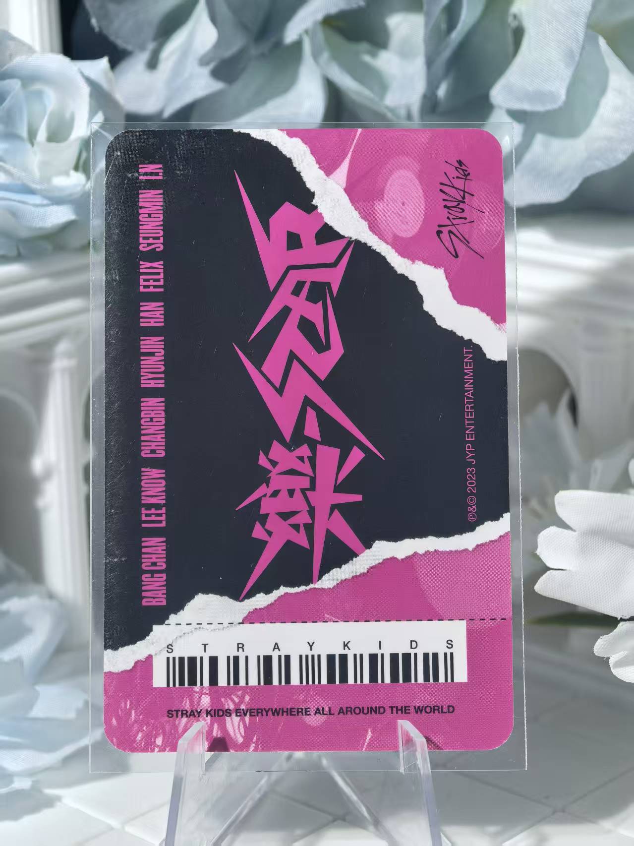 Straykids - I.N Official Poca