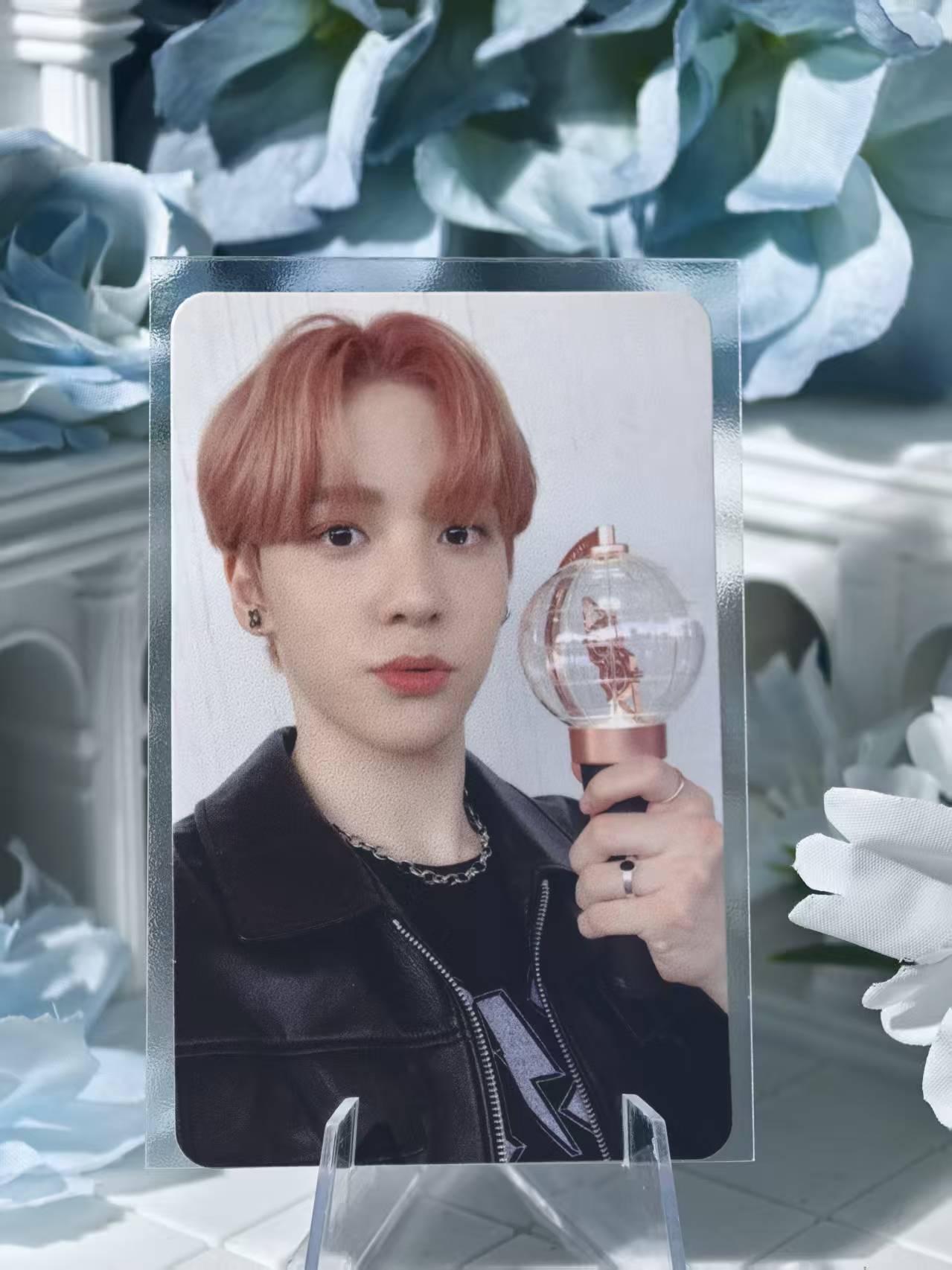 ATEEZ - Yunho Official Poca