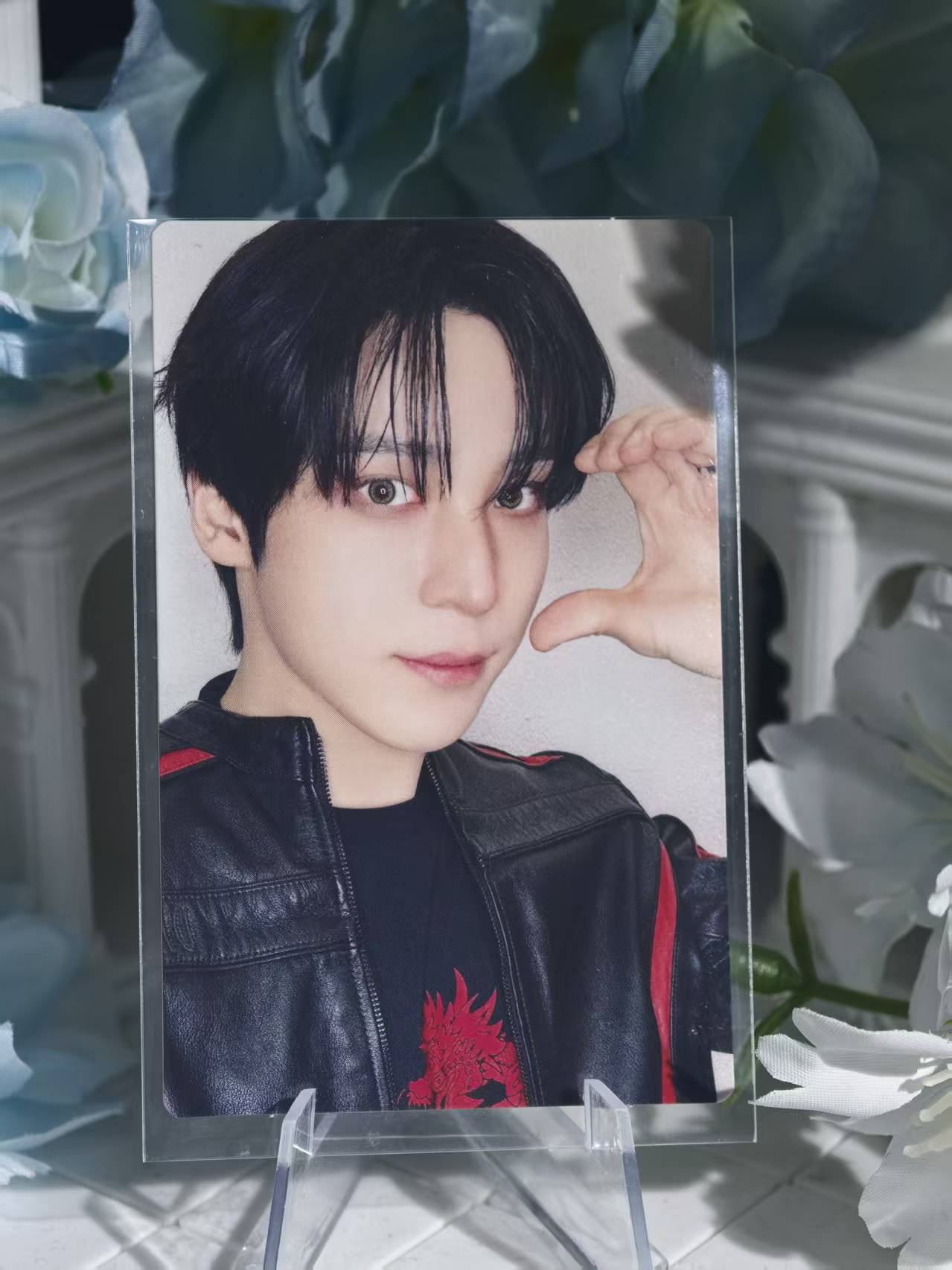 ATEEZ - Yunho Official Poca