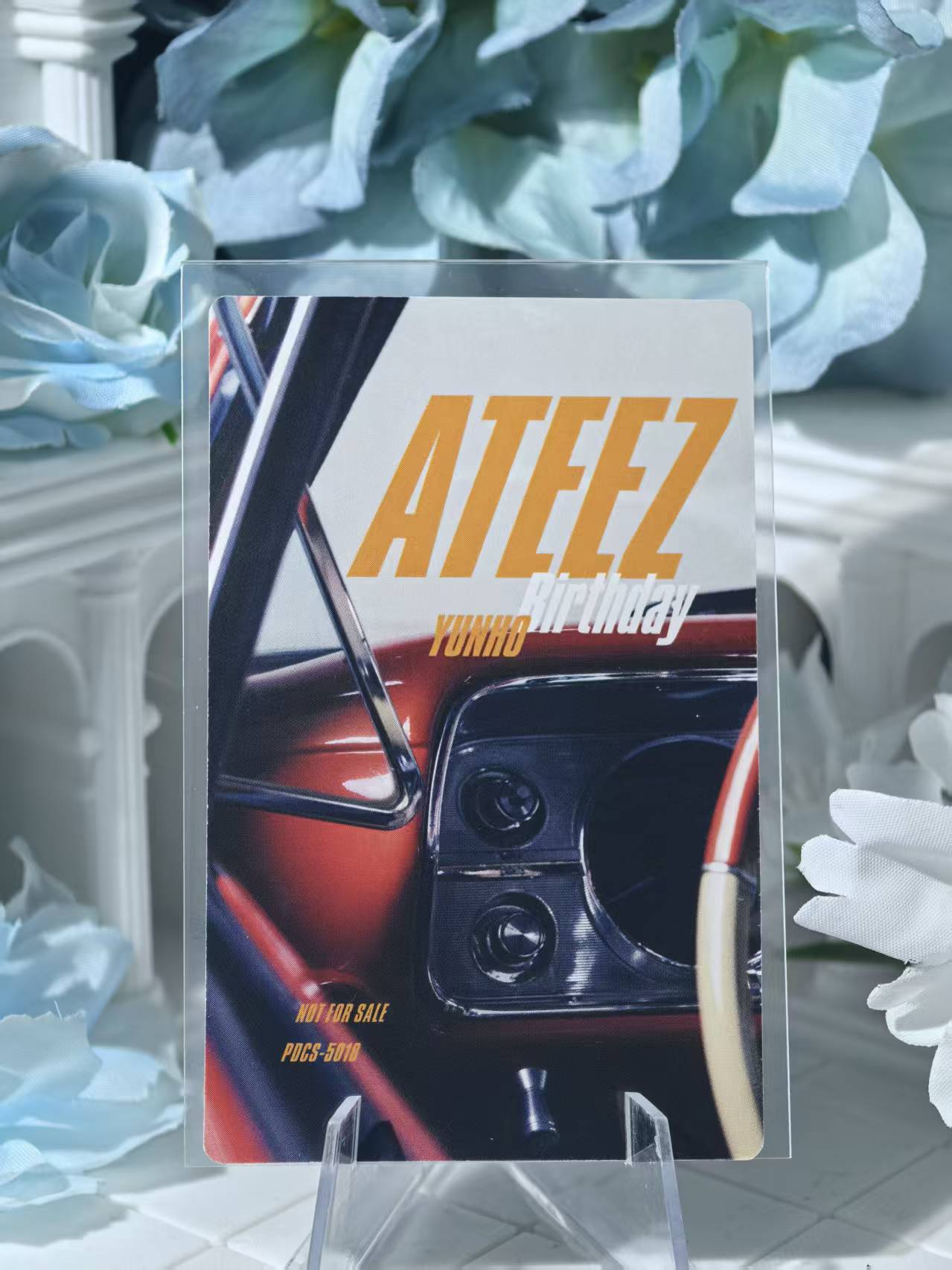 ATEEZ - Yunho Official Poca