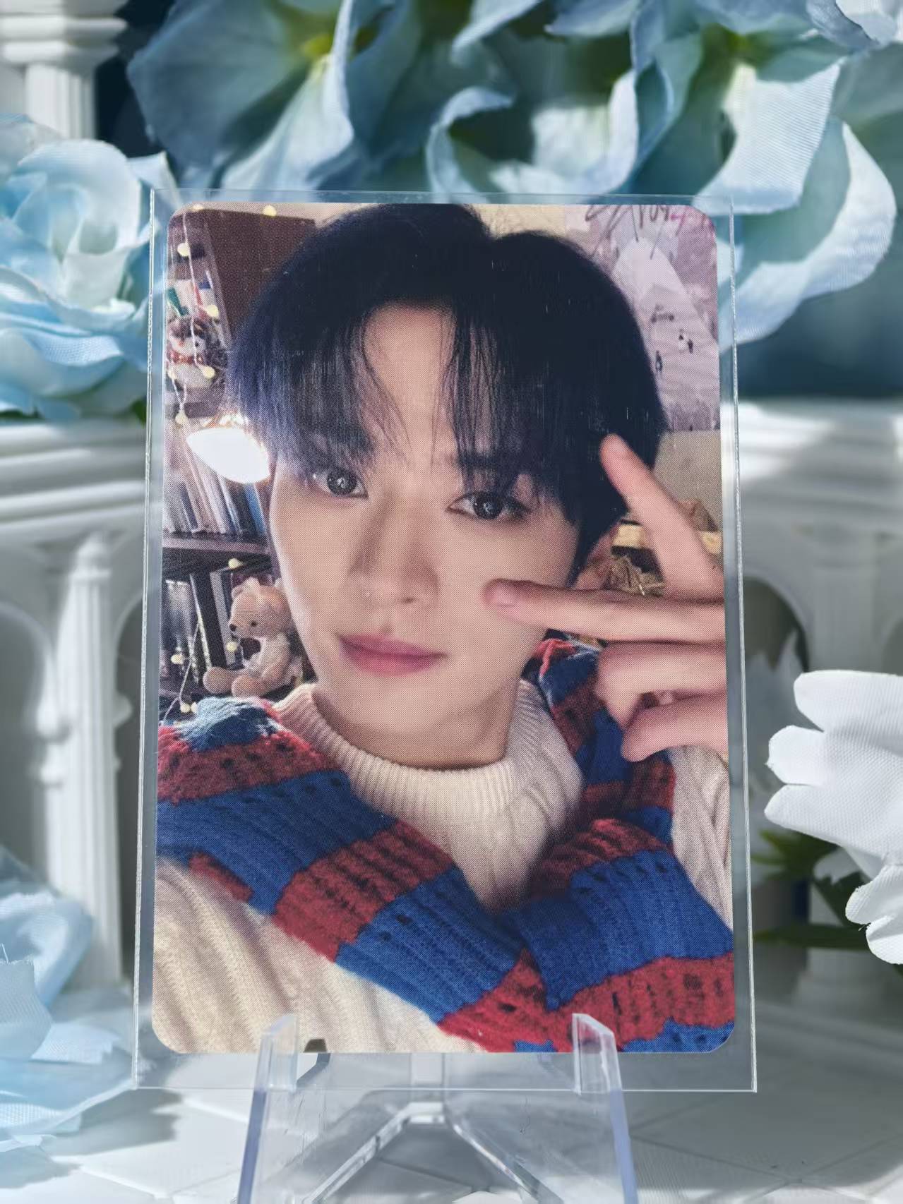 Straykids - LeeKnow Official Poca