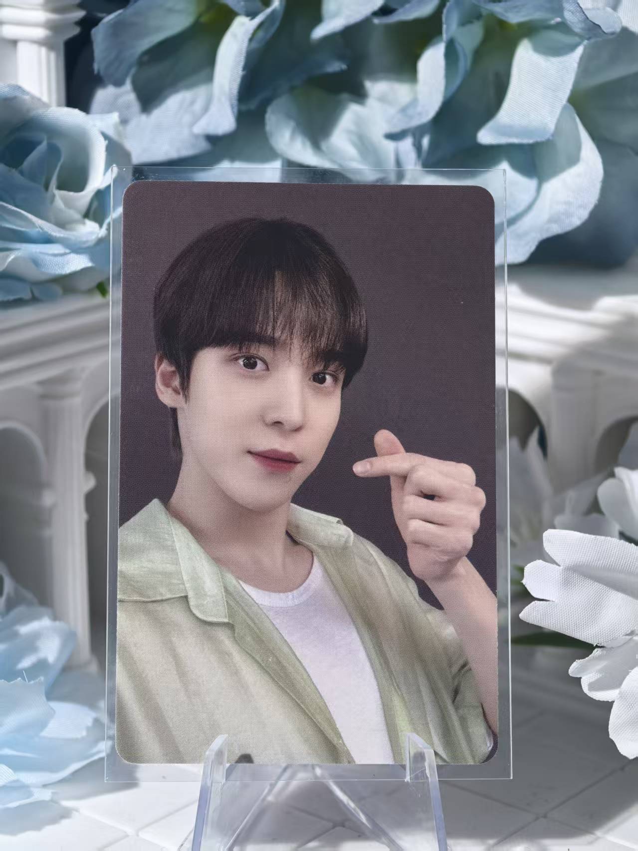ATEEZ - Yunho Official Poca