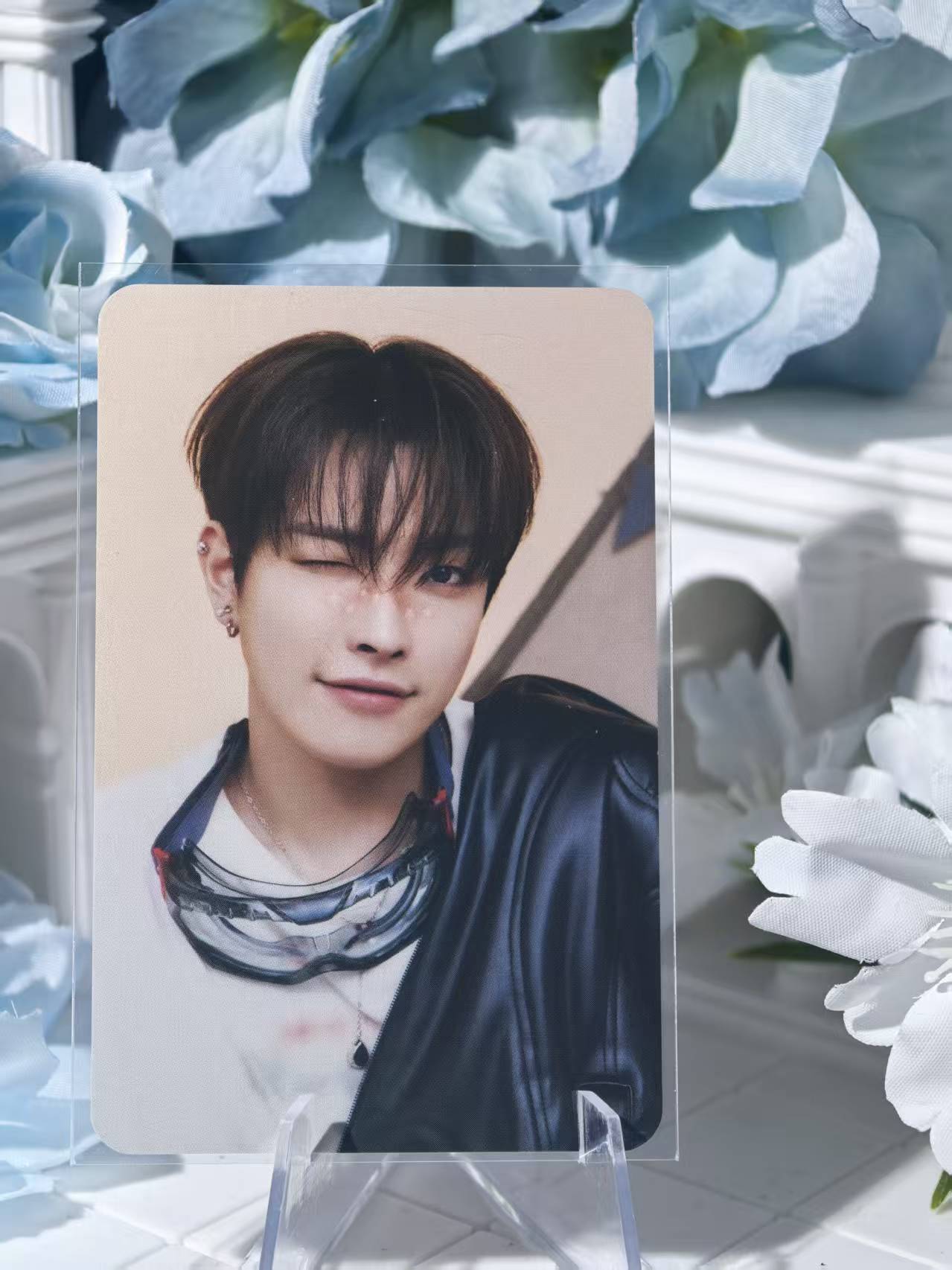 ATEEZ - Hongjoong Official Poca