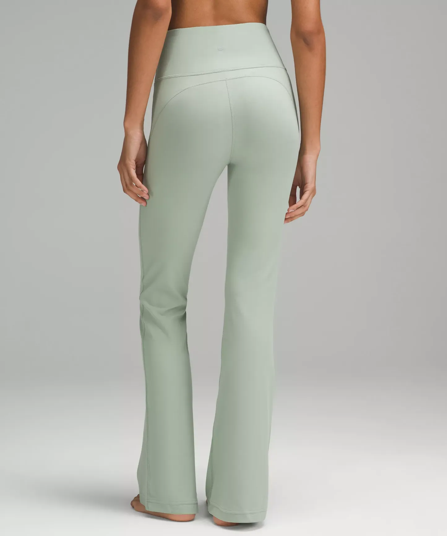 Groove Nulu Super-High-Rise Flared Pant Regular