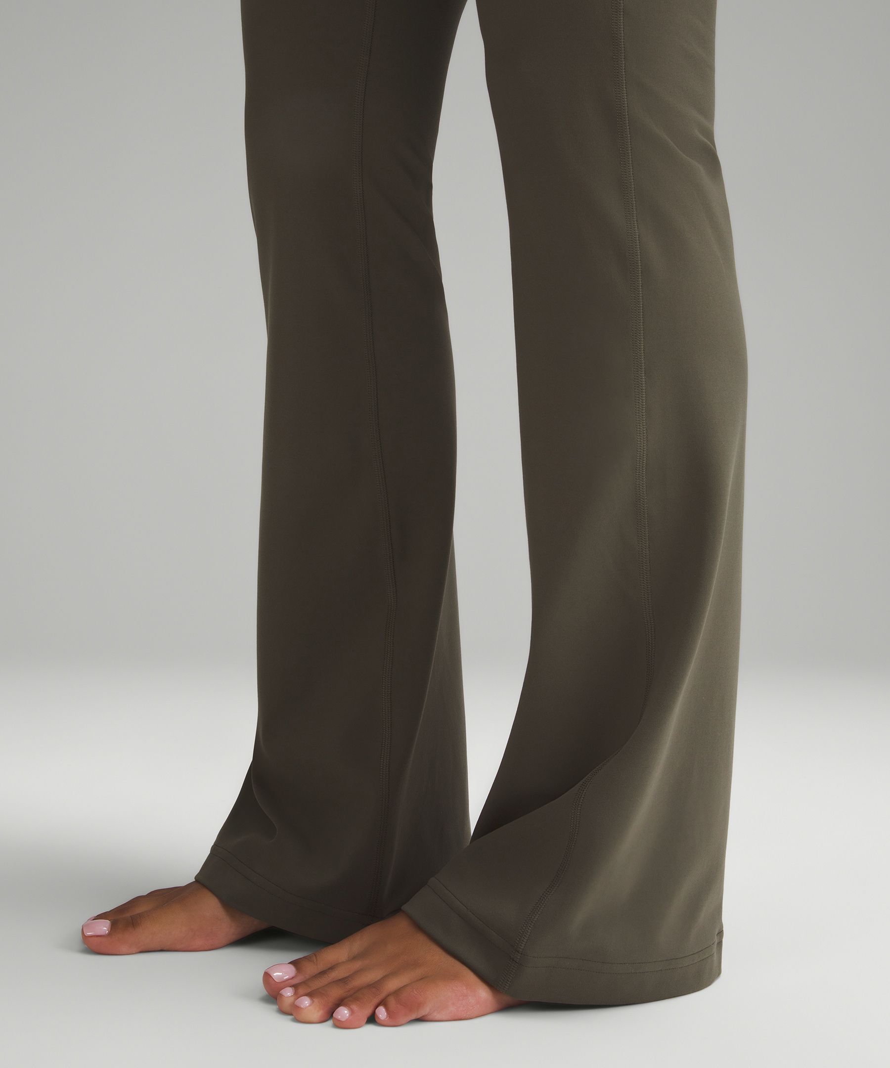 Groove Nulu Super-High-Rise Flared Pant Regular