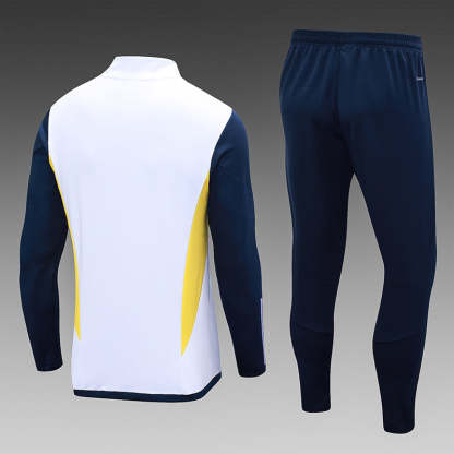 SURVÊTEMENTS REAL MADRID 2025/2026