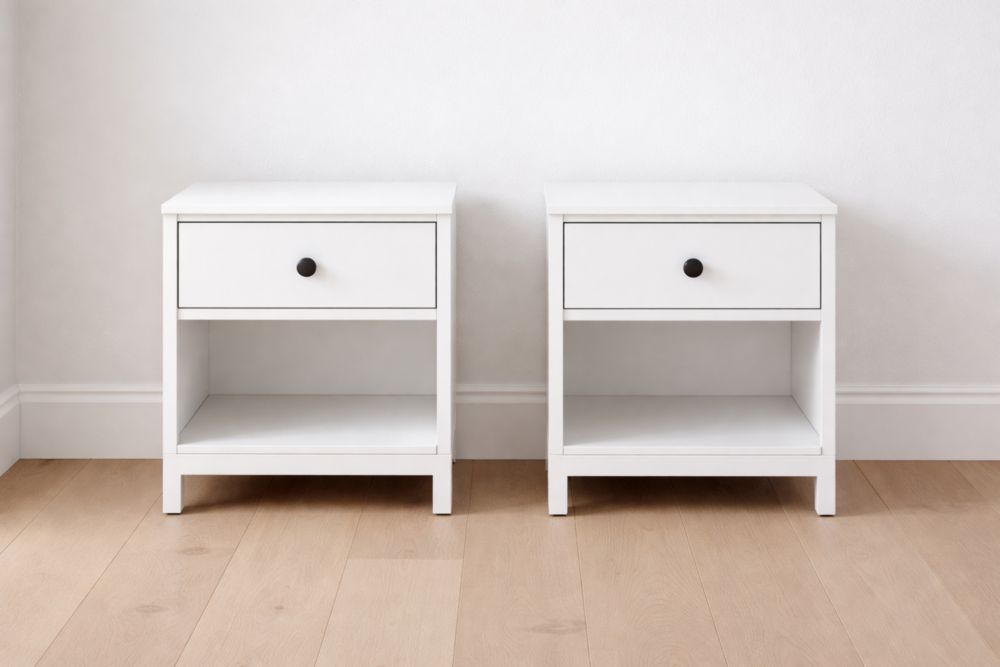 Set di 2 Comodini in Legno con 1 Cassetto e 1 Ripiano Bianco