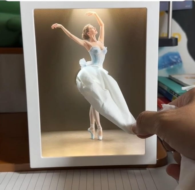 🔥Ballet Girl Tissue Box with Touch Light