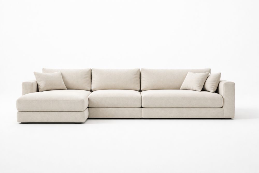 Divano componibile in tessuto beige con chaise longue e cuscini