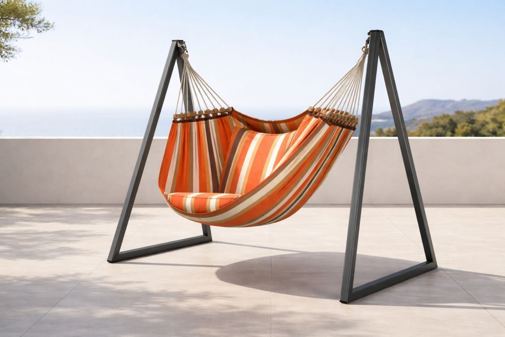 Chaise hamac en tissu rayé orange avec support en acier