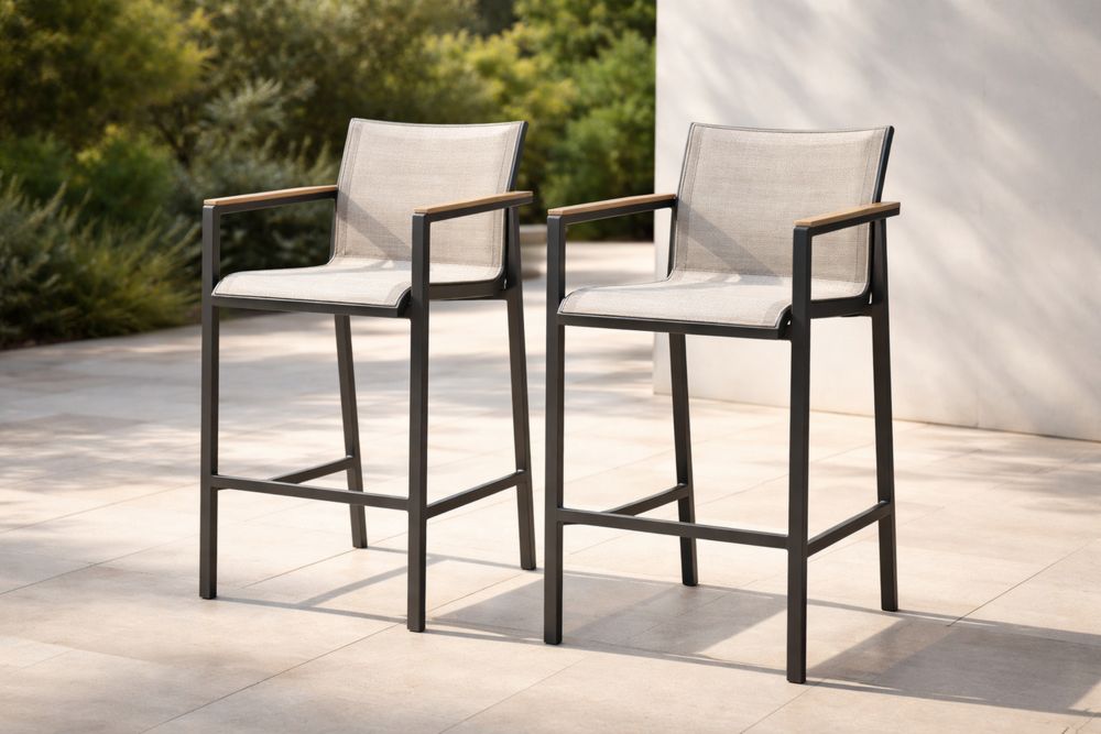 Lot de 2 chaises de bar en métal et textilène