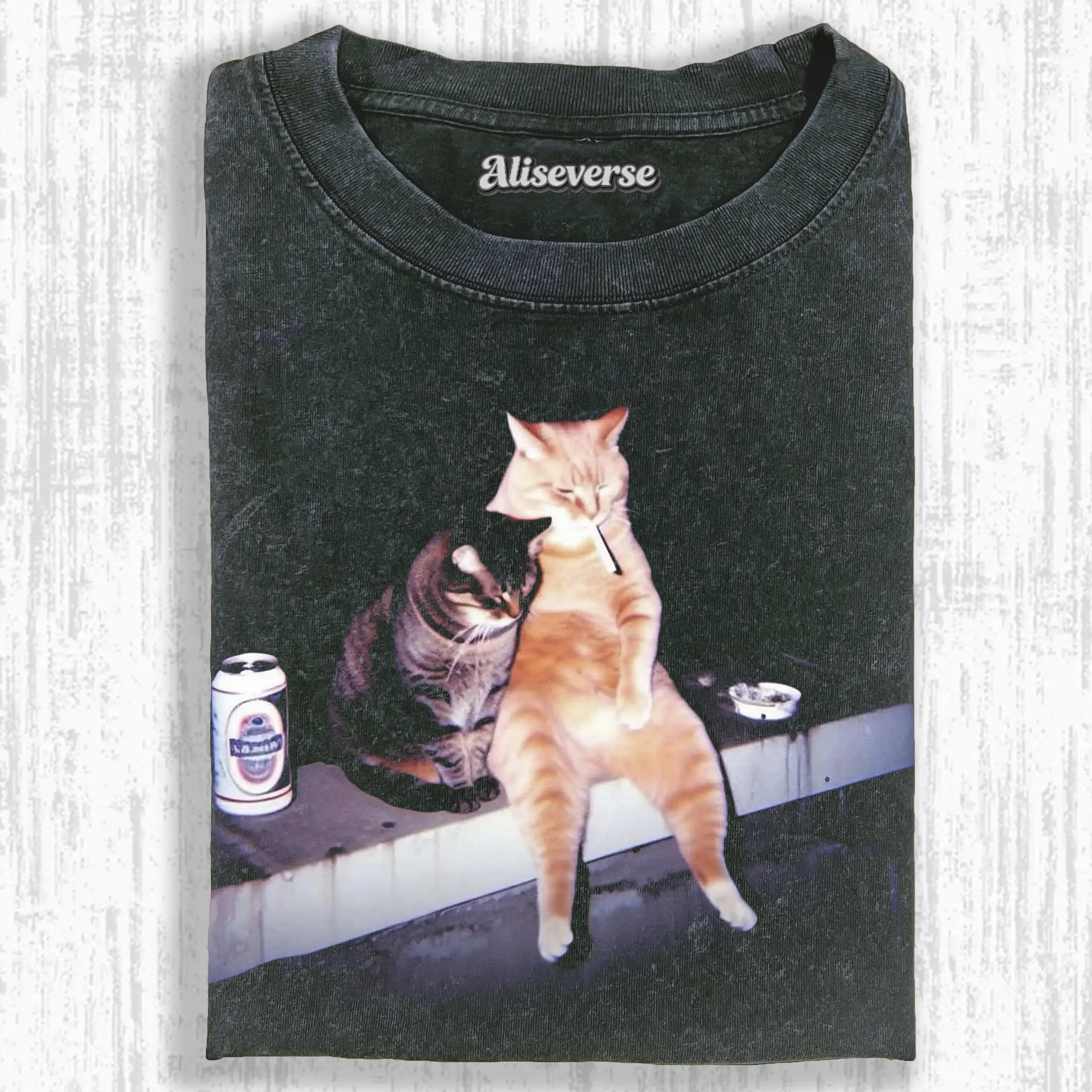 SMOKING CAT  T-SHIRT