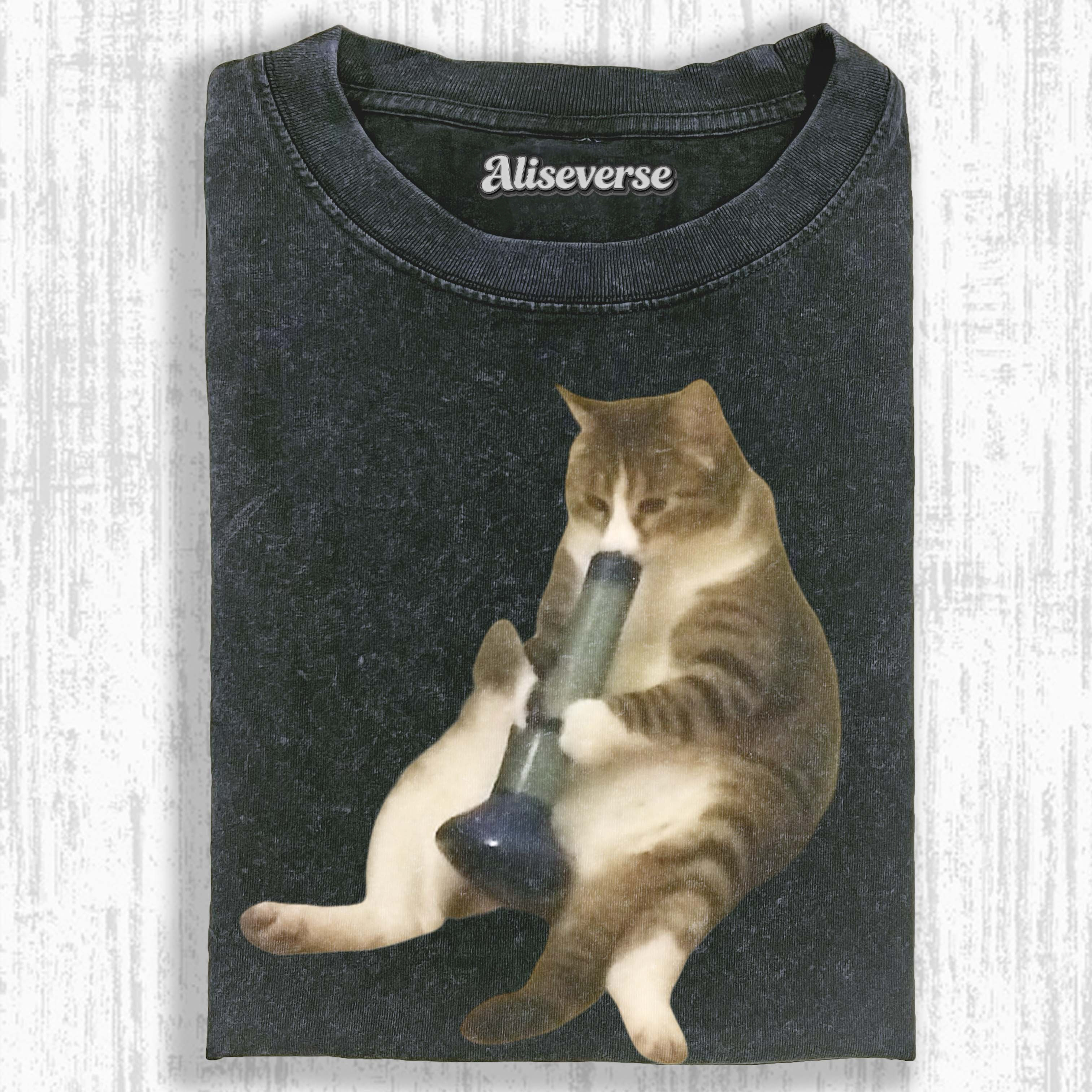 WACKY CAT  T-SHIRT