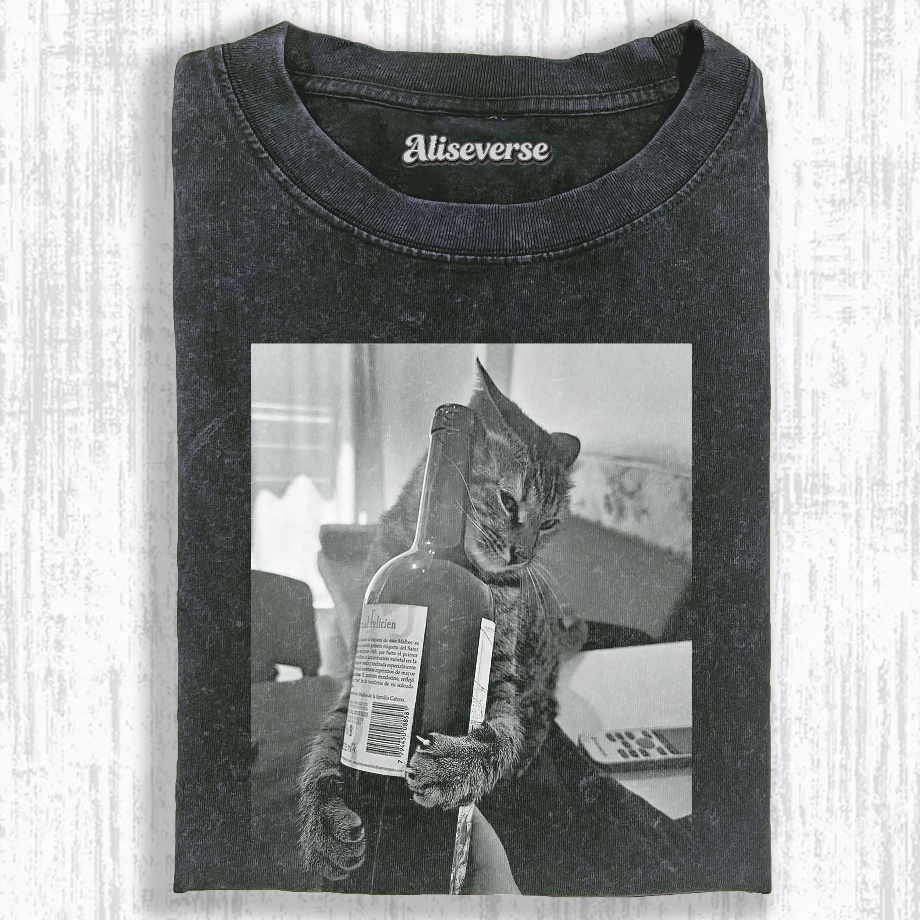 WACKY CAT  T-SHIRT
