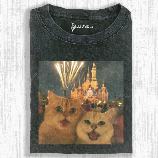 CAT SELFIE T-SHIRT
