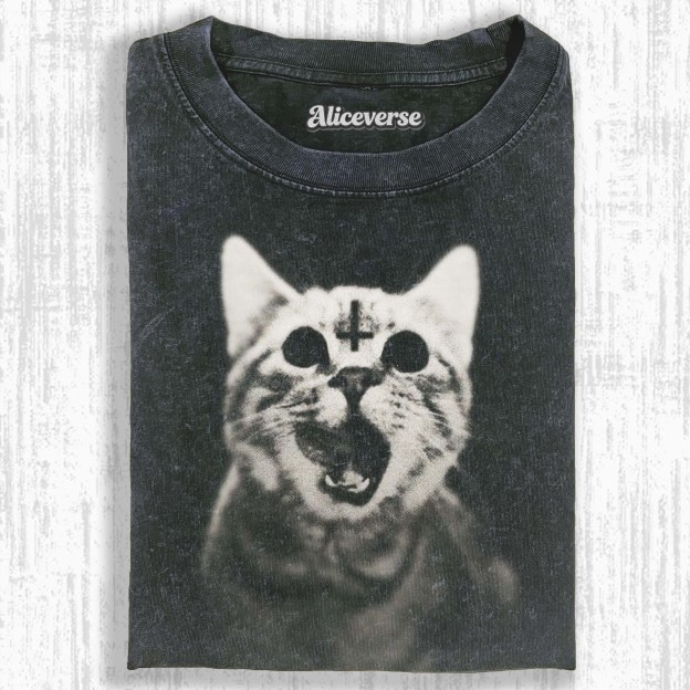 CURSED CAT T-SHIRT
