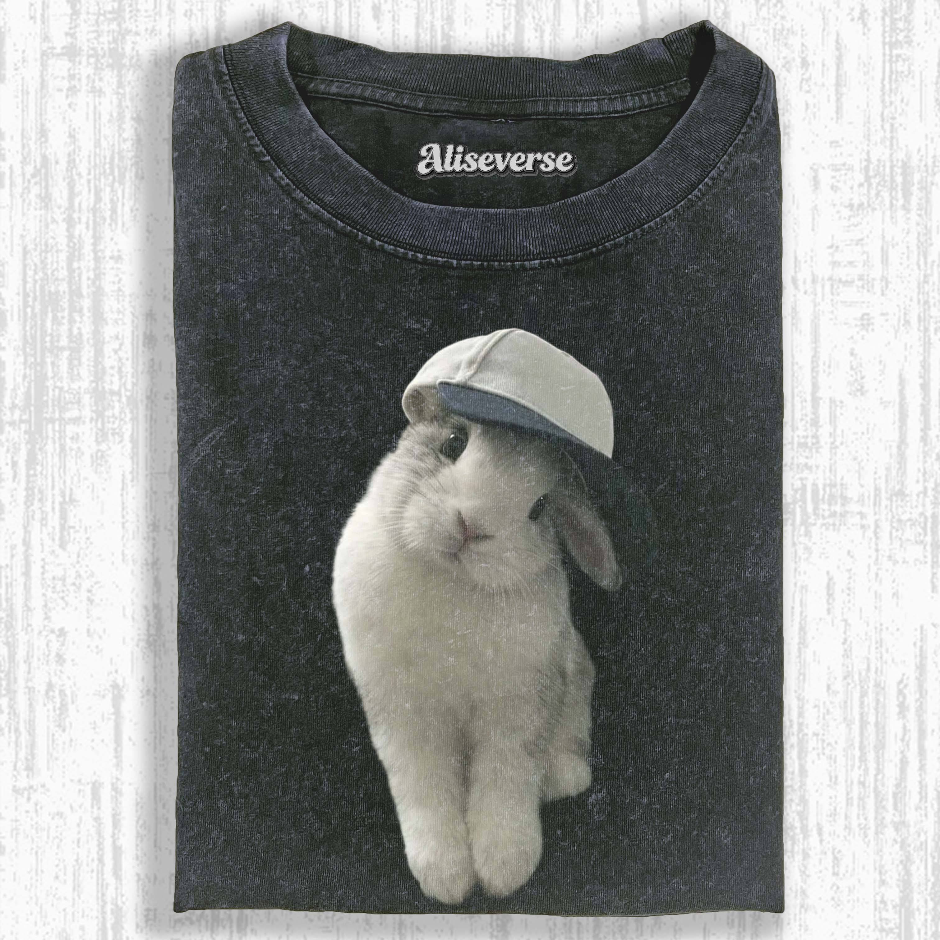 CUTE RABBIT T-SHIRT