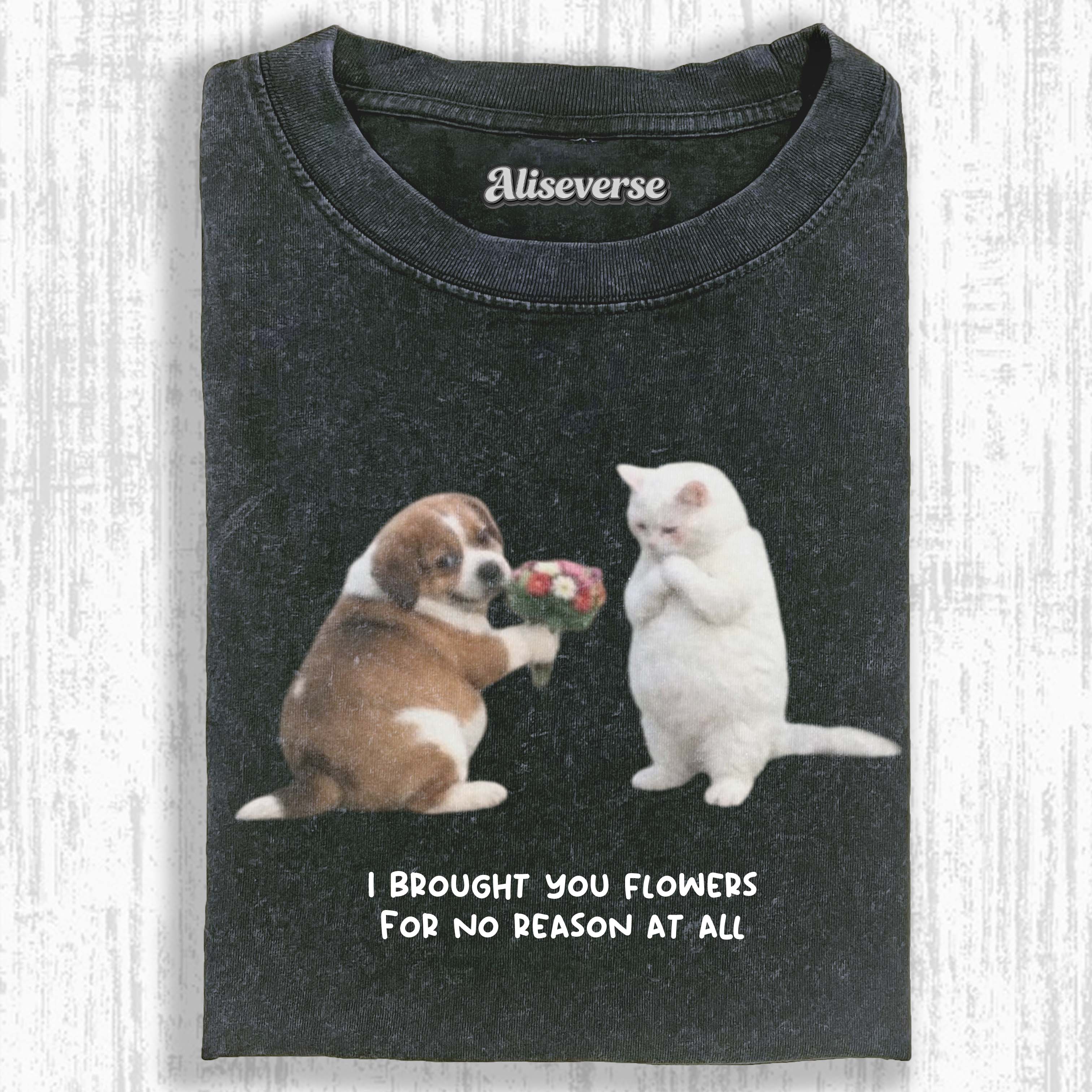 DOG & CAT LOVE T-SHIRT