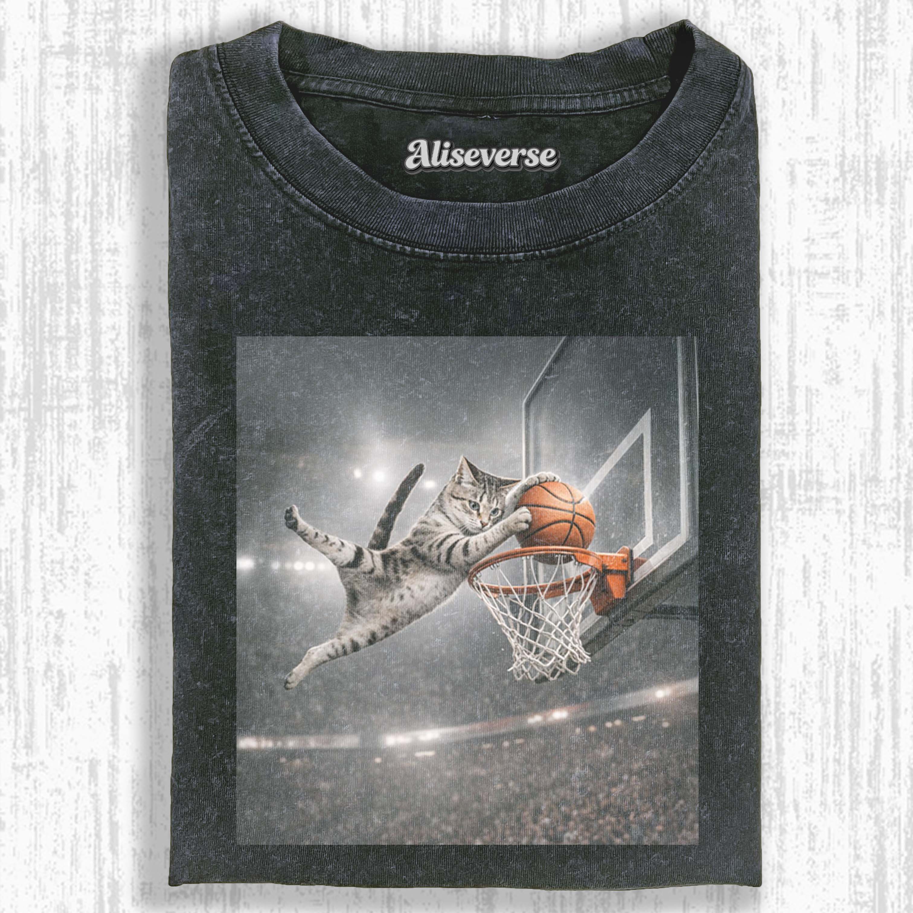 FUNNY CAT PLAYING BASKETBALL T-SHIRT