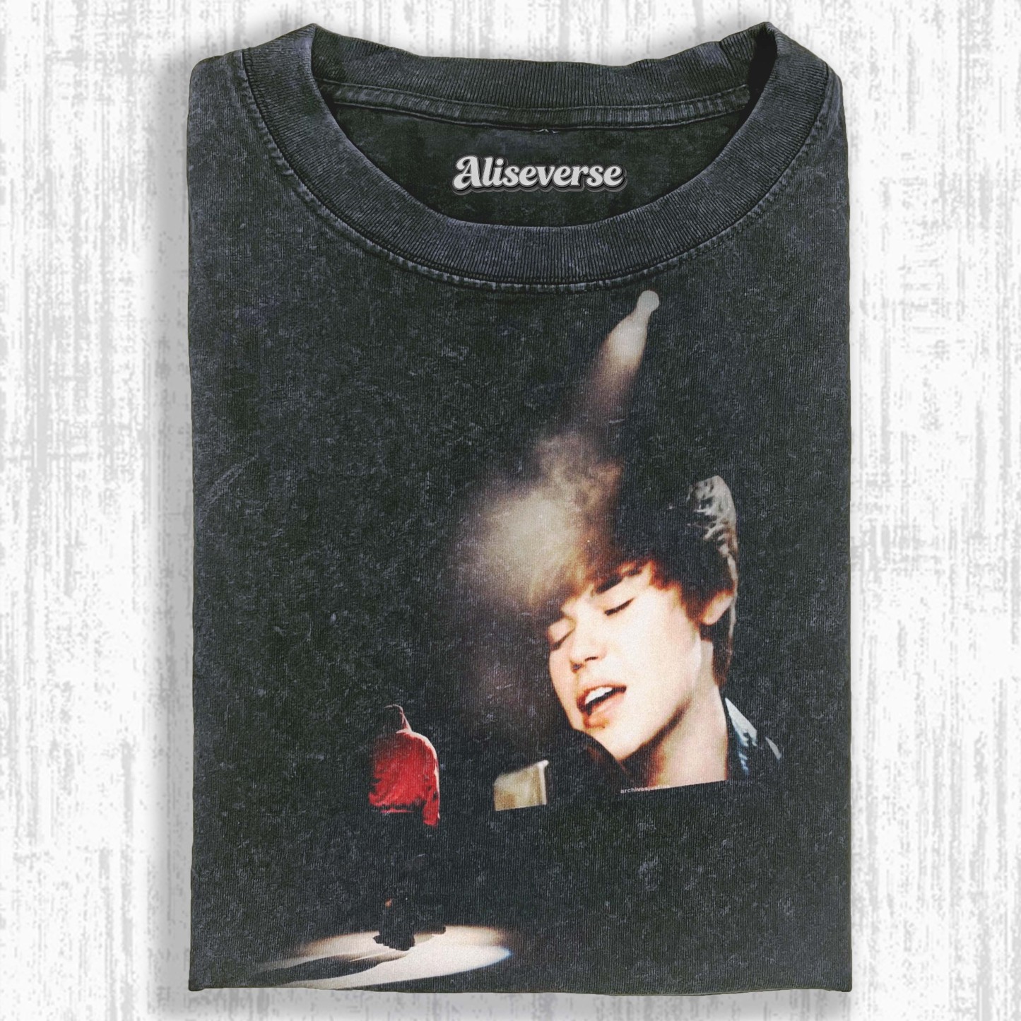 LIGHTS & MEMORIES T-SHIRT