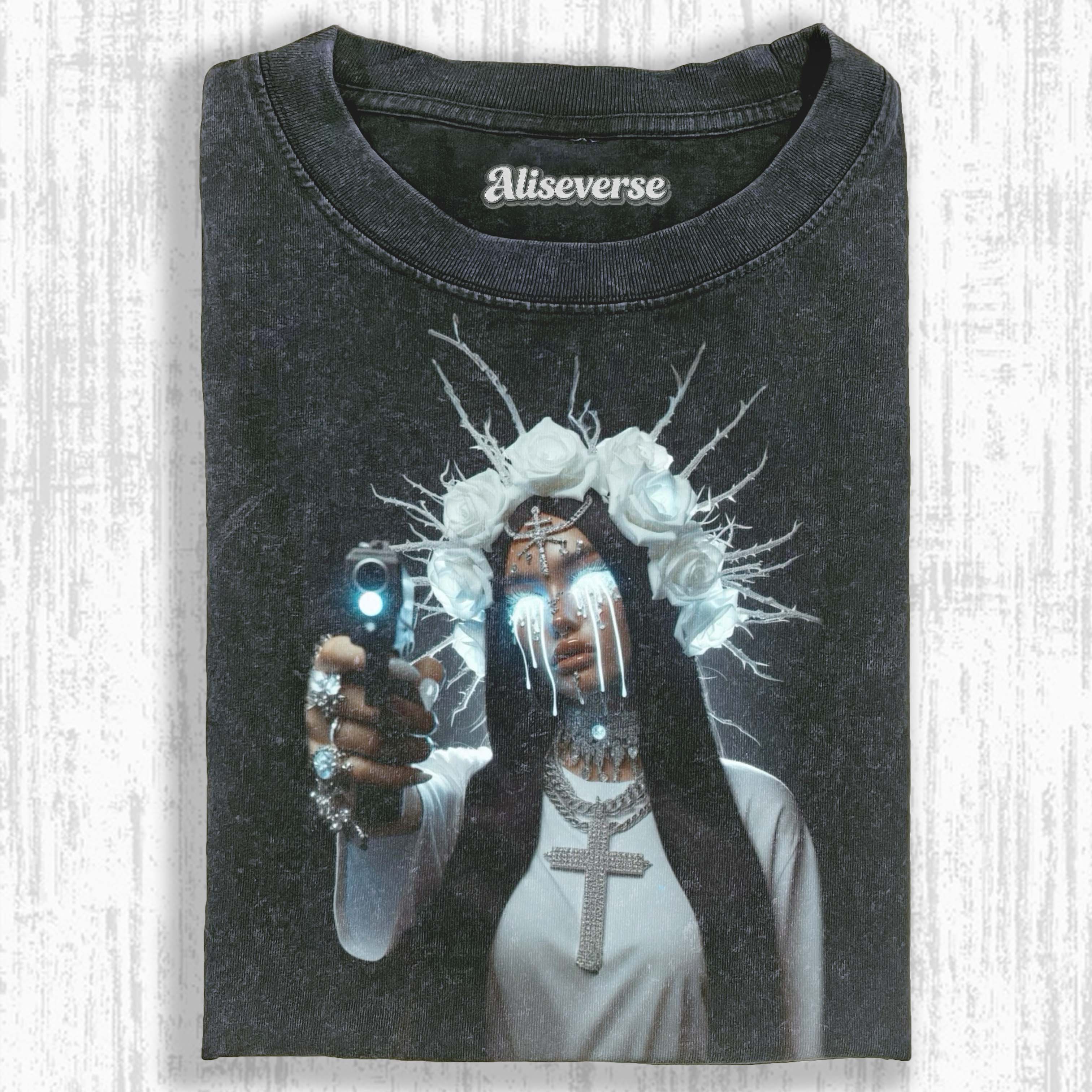 NUNS T-SHIRT