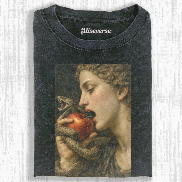 SERPENT'S KISS T-SHIRT