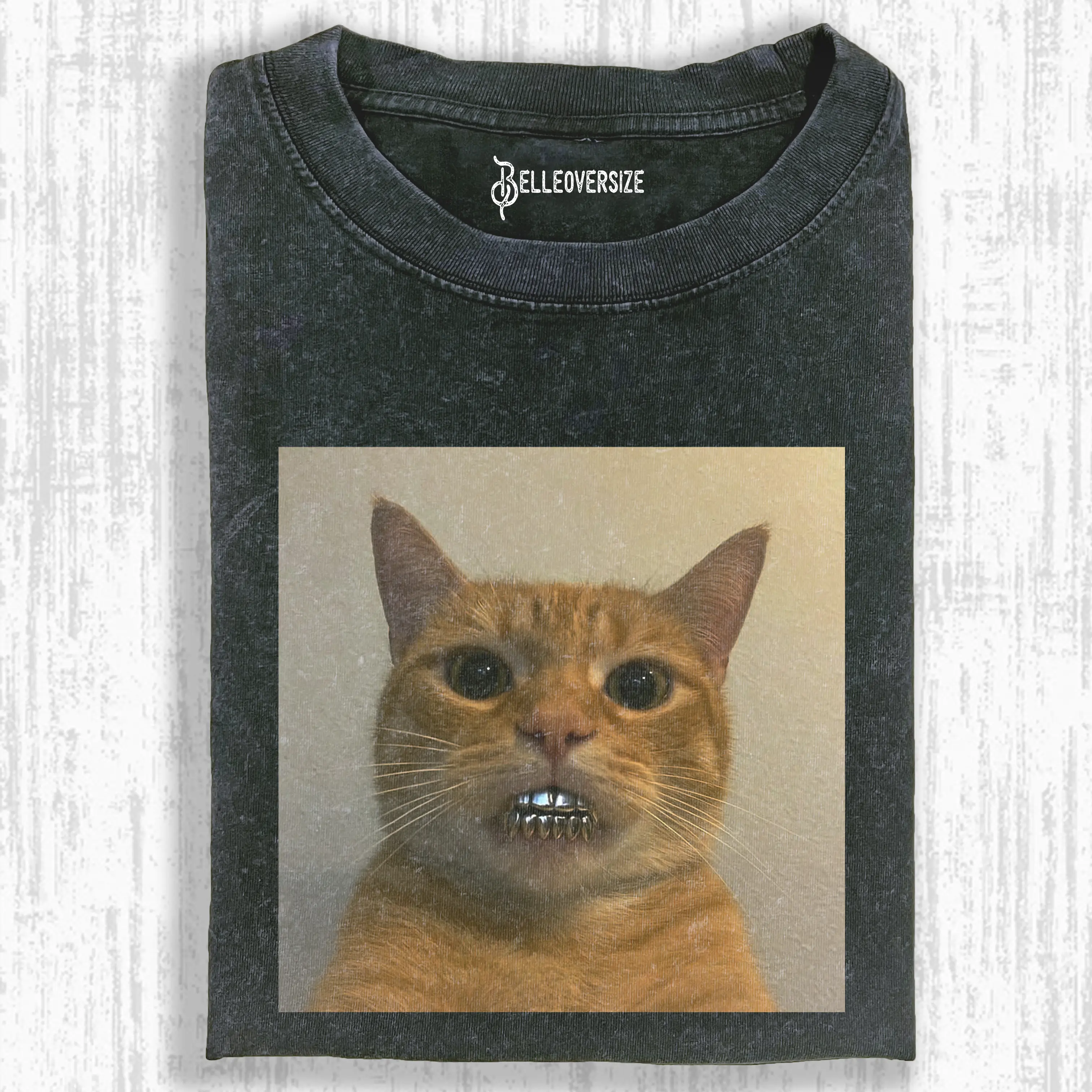 WACKY CAT  T-SHIRT