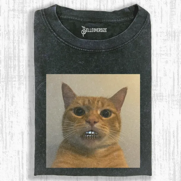 WACKY CAT  T-SHIRT
