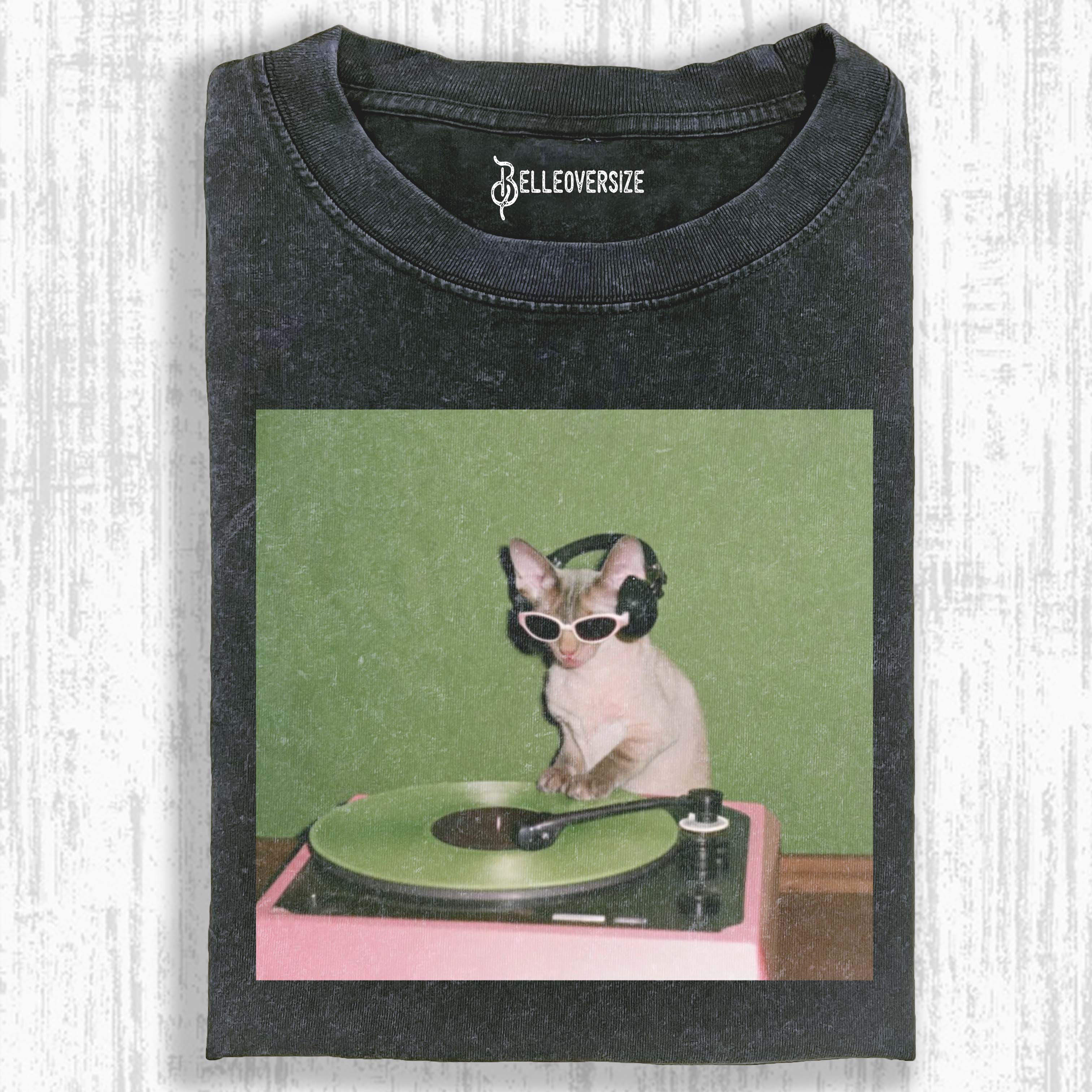 WACKY CAT T-SHIRT