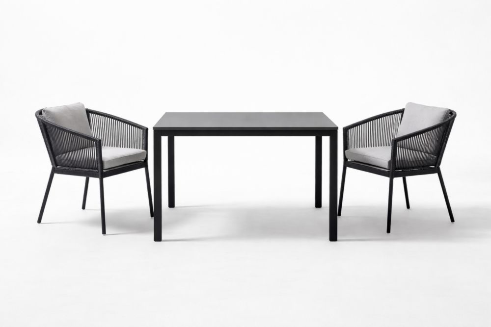 Table rectangulaire en aluminium noir avec 2 chaises en corde