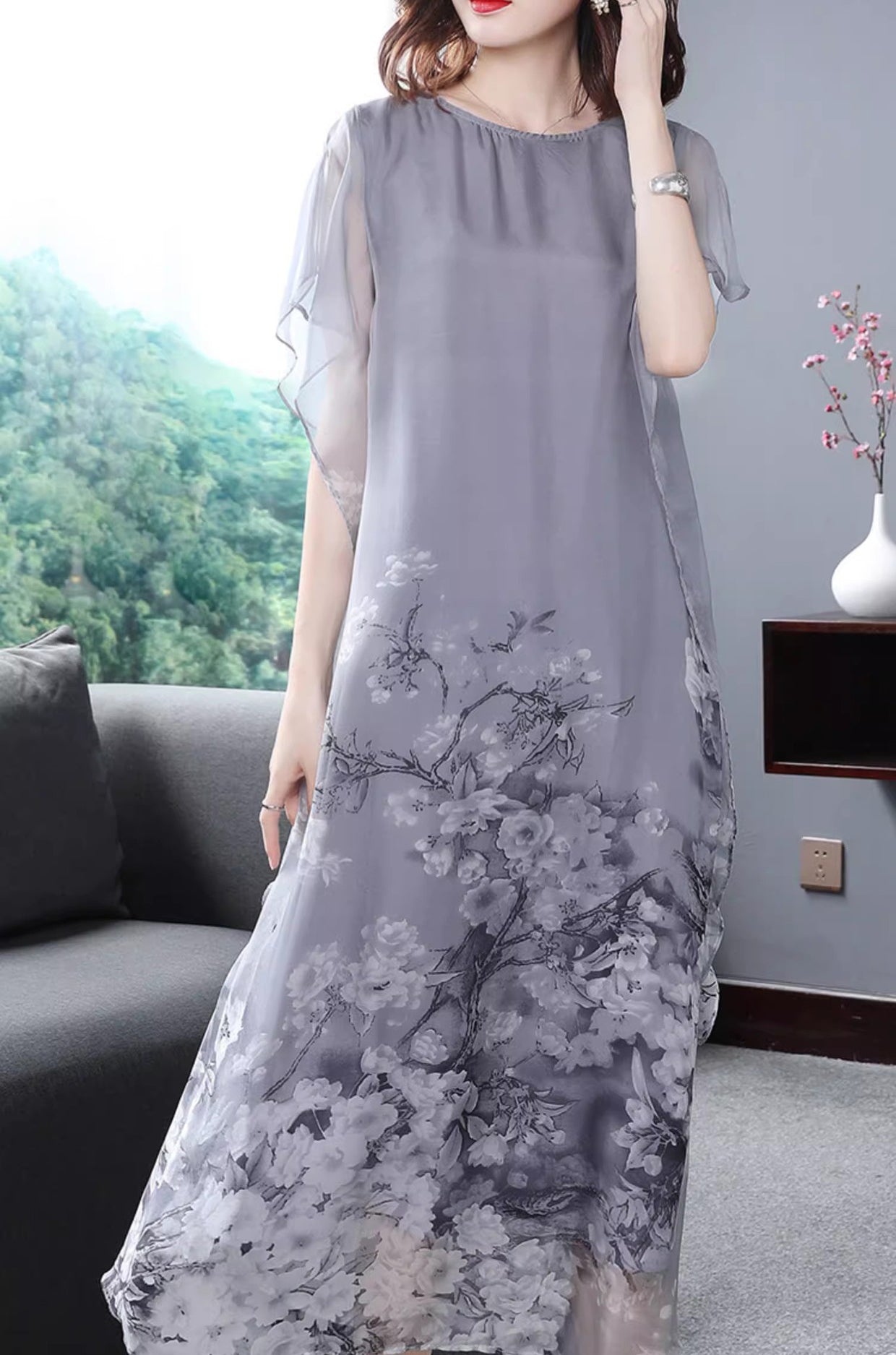 Comfortable chiffon printed summer silk dress