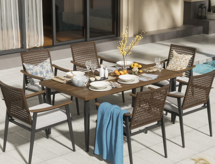 Arthetta 7 Piece Outdoor Dining Table Set with 6 Rattan Wicker Chairs with Cushions