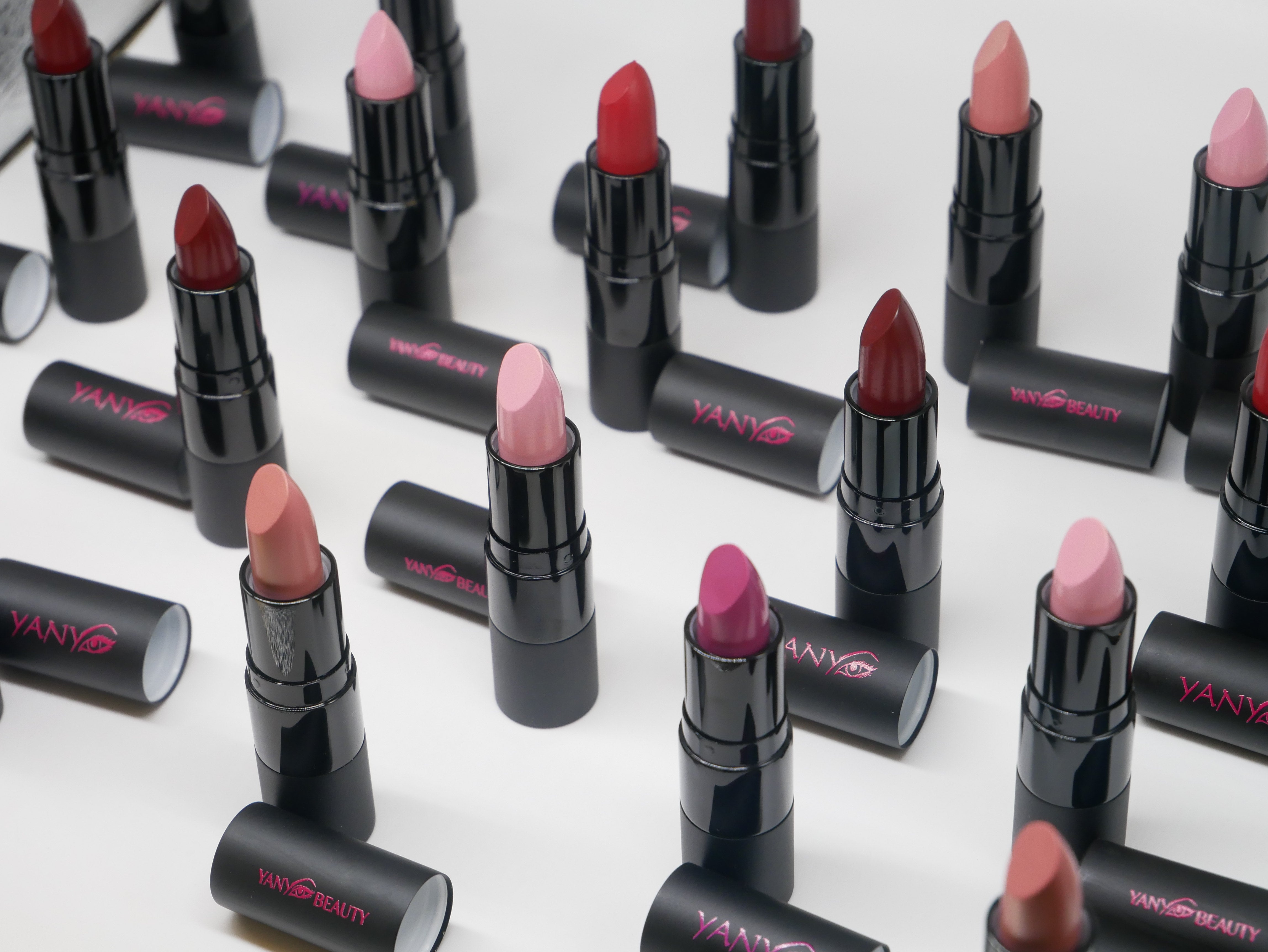 YANY Beauty Moisturizing Lipstick