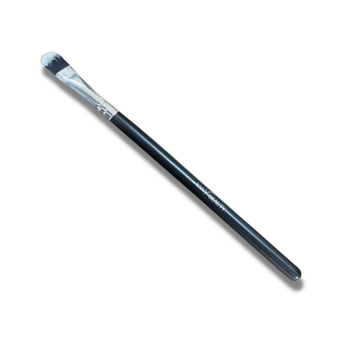 Flat Eyeshadow Brush