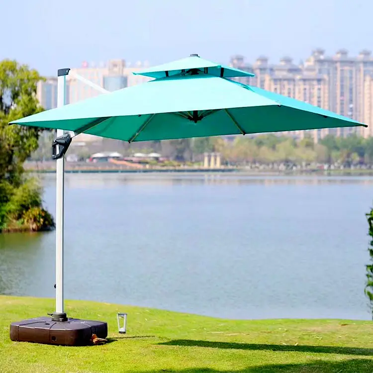 Factory price Garden Umbrella 10 ft Solar LED Patio Cantilever Offset Umbrella with 360 Degree Rotation