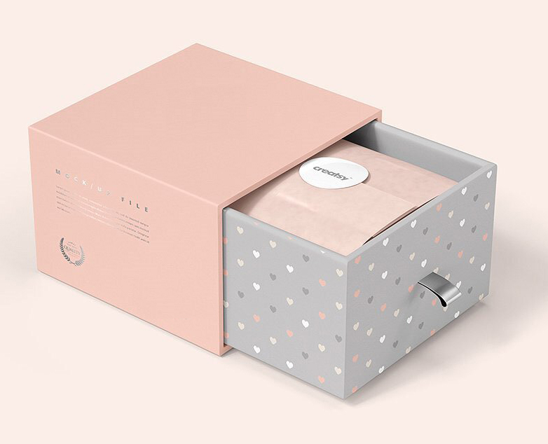 Heart Pattern Drawer Gift Box