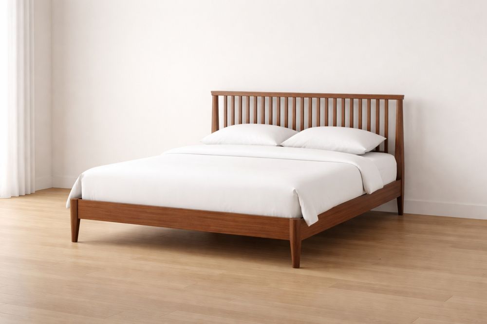 Lit double en bois massif marron avec matelas et oreillers