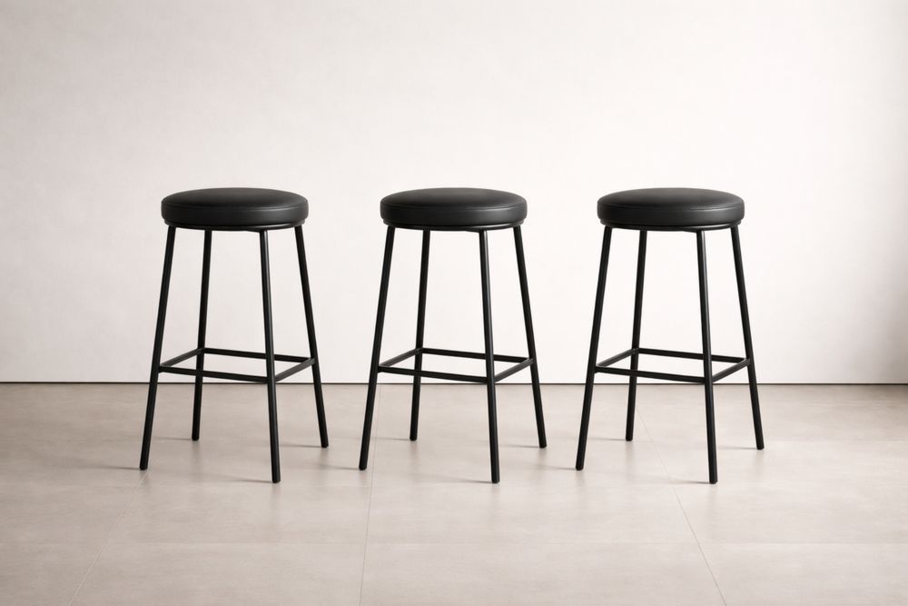Ensemble de 3 tabourets de bar en métal avec assise en similicuir noir
