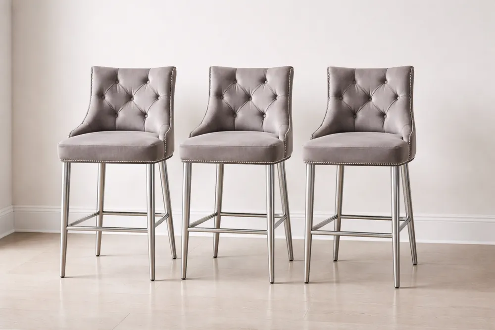 Ensemble de Trois Tabourets de Bar en Velours et Métal