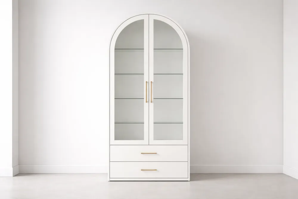 Vitrines en bois et verre avec portes cintrées