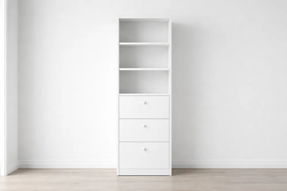 Étagère en bois blanc avec tiroirs