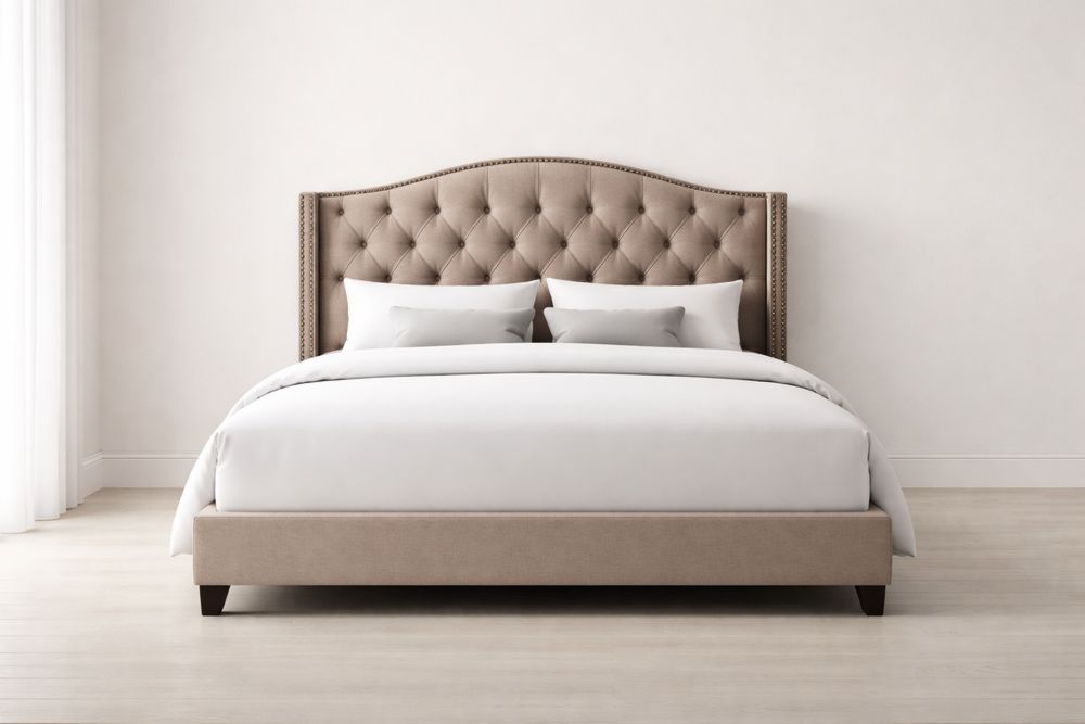 Lit double capitonné en tissu avec tête de lit incurvée