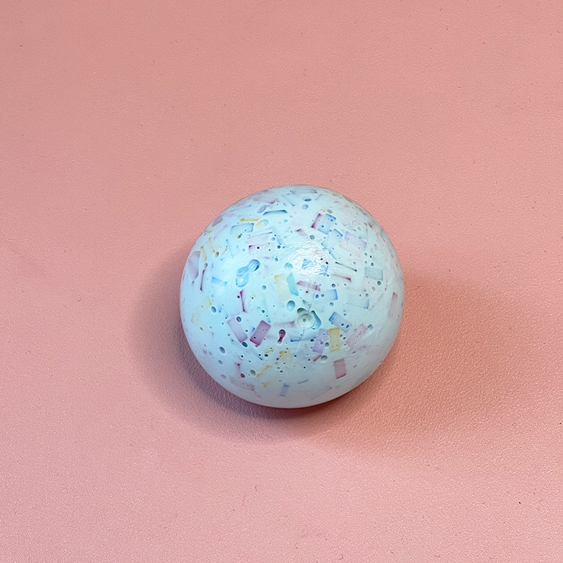 ストレス解消のためのクリエイティブな手作りボールおもちゃ