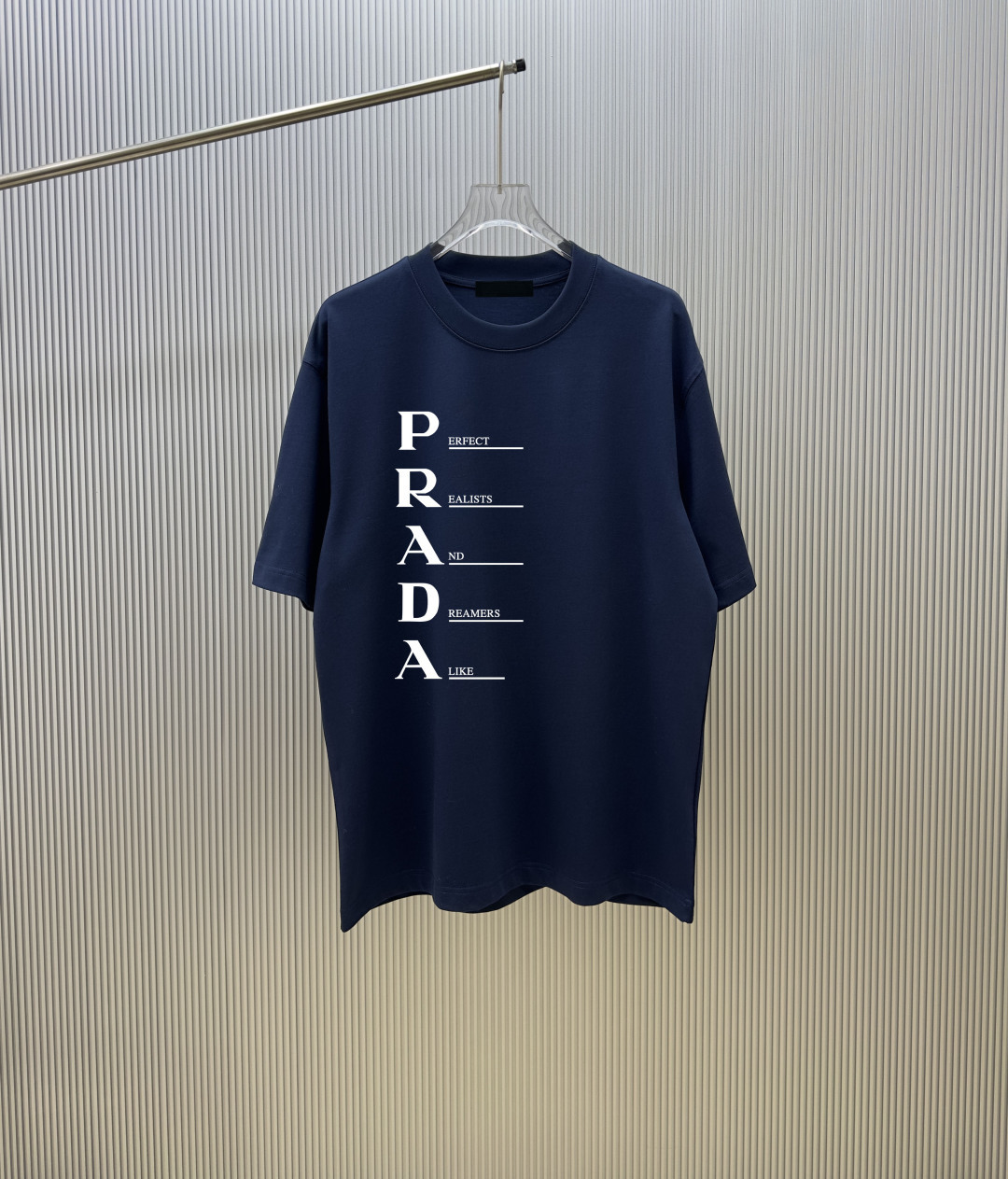 Printed short-sleeved T-shirt